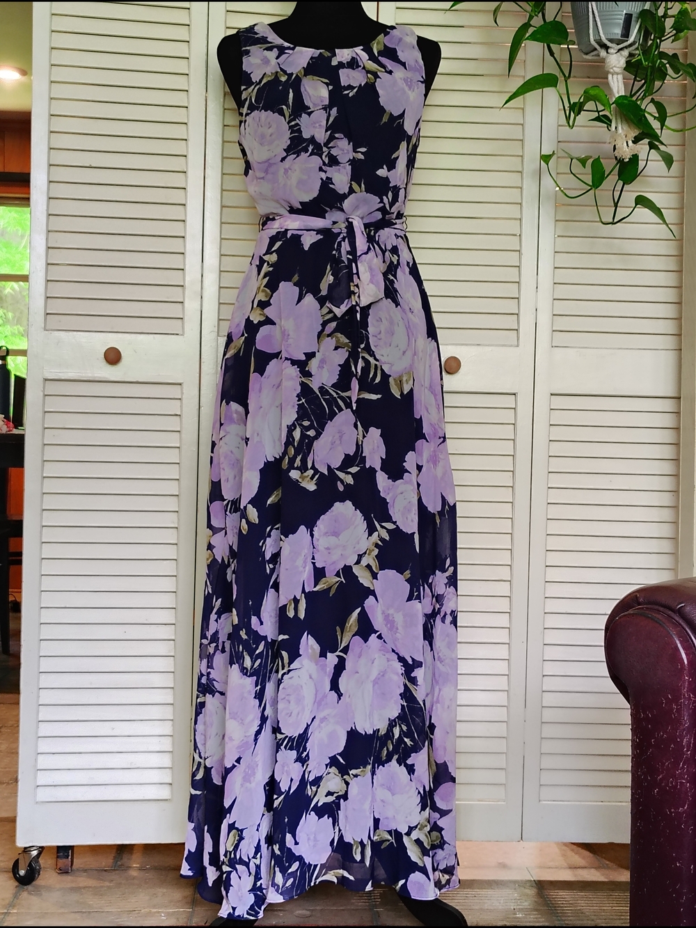 R&K Floral Navy And Lavender Maxi Dress With Tie Waist - Size 8 - Like New
